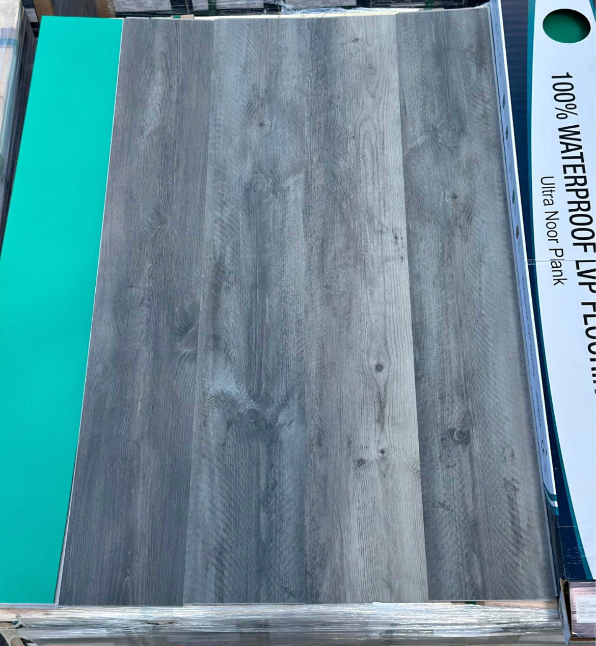 WATERPROOF Vinyl Flooring Noor Plank Accolada 22Mil Wear Layer 5.5 MM Click-Lock LOCAL PICK UP