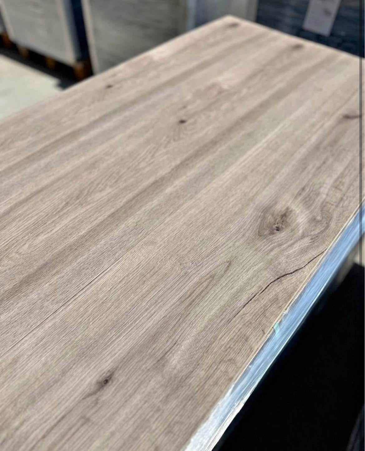 Encore XL CRESTWOOD Waterproof SPC Vinyl Flooring 9” X 50” 5MM W/ Pad 33 Mil Wear Layer