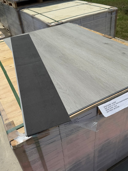 Ridgid Core Luxury Vinyl Plank Flooring 5MM Thickness 12Mil Wear Layer