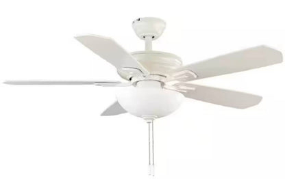 Hampton BayWellston II 44 in. Indoor LED Matte White Dry Rated Downrod Ceiling Fan with Light Kit and 5 Reversible Blades