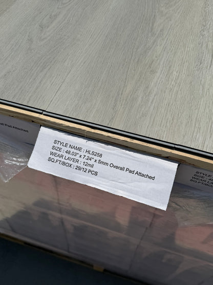 Ridgid Core Luxury Vinyl Plank Flooring 5MM Thickness 12Mil Wear Layer