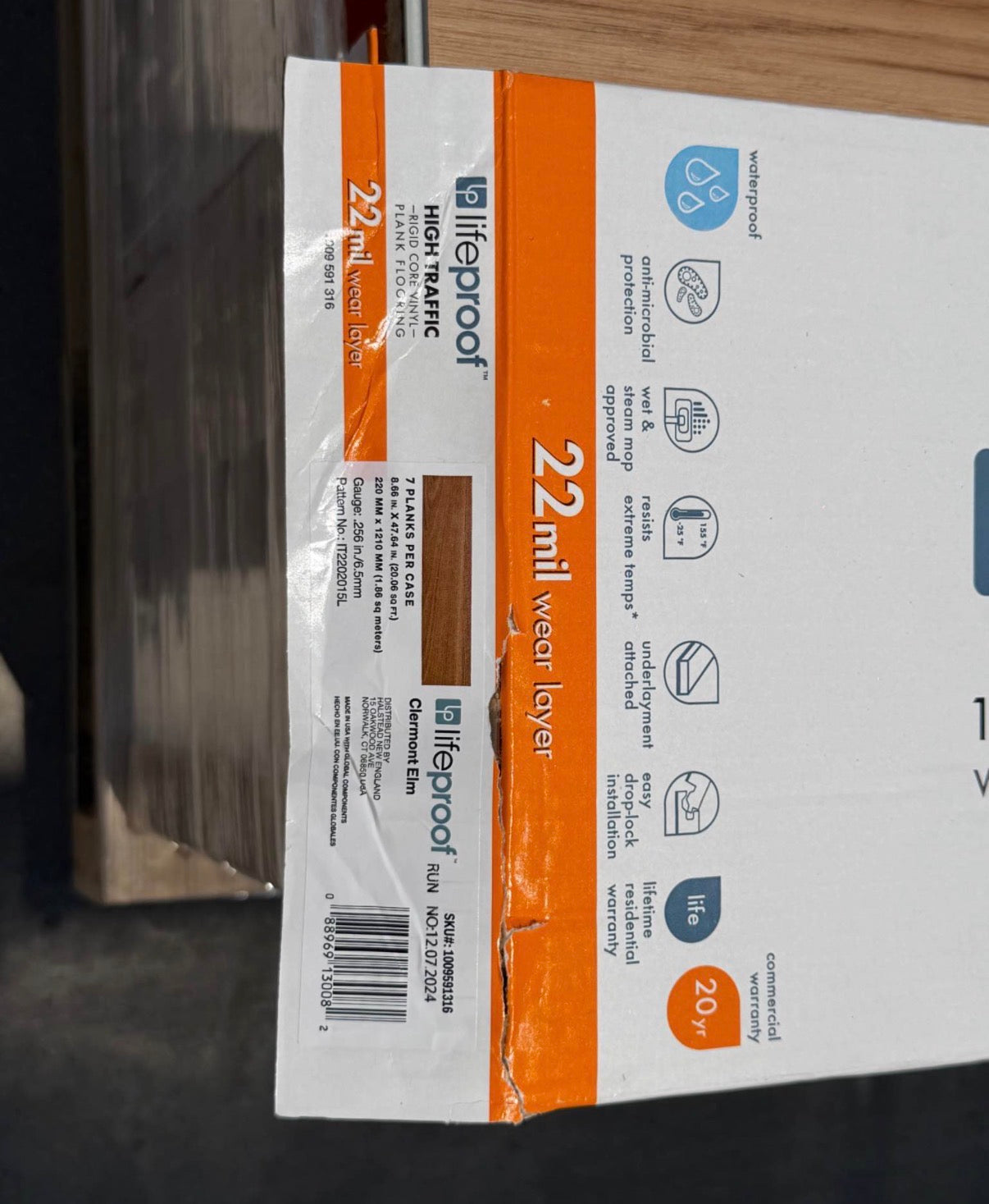 ONLY PICK UP
LIFEPROOF Clermont Elm
Waterproof Luxury Vinyl Flooring 6.5MM 22Mil Wearlayer Clicklock 8.7” x48”