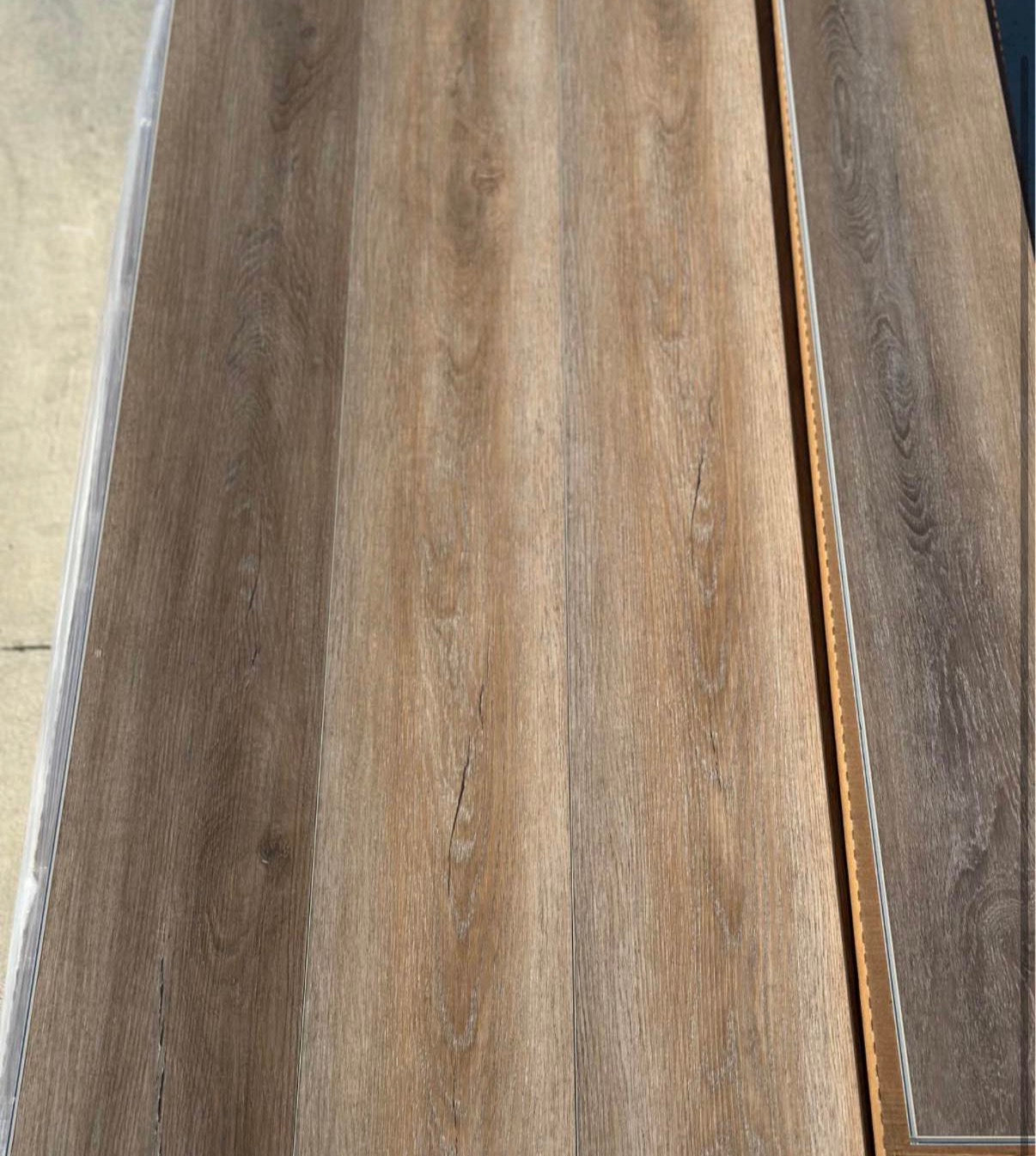 “ONLY PICK UP “
Monterey Luxury Vinyl Plank Flooring 6MM 20Mil WearLayer Waterproof 9”x60”