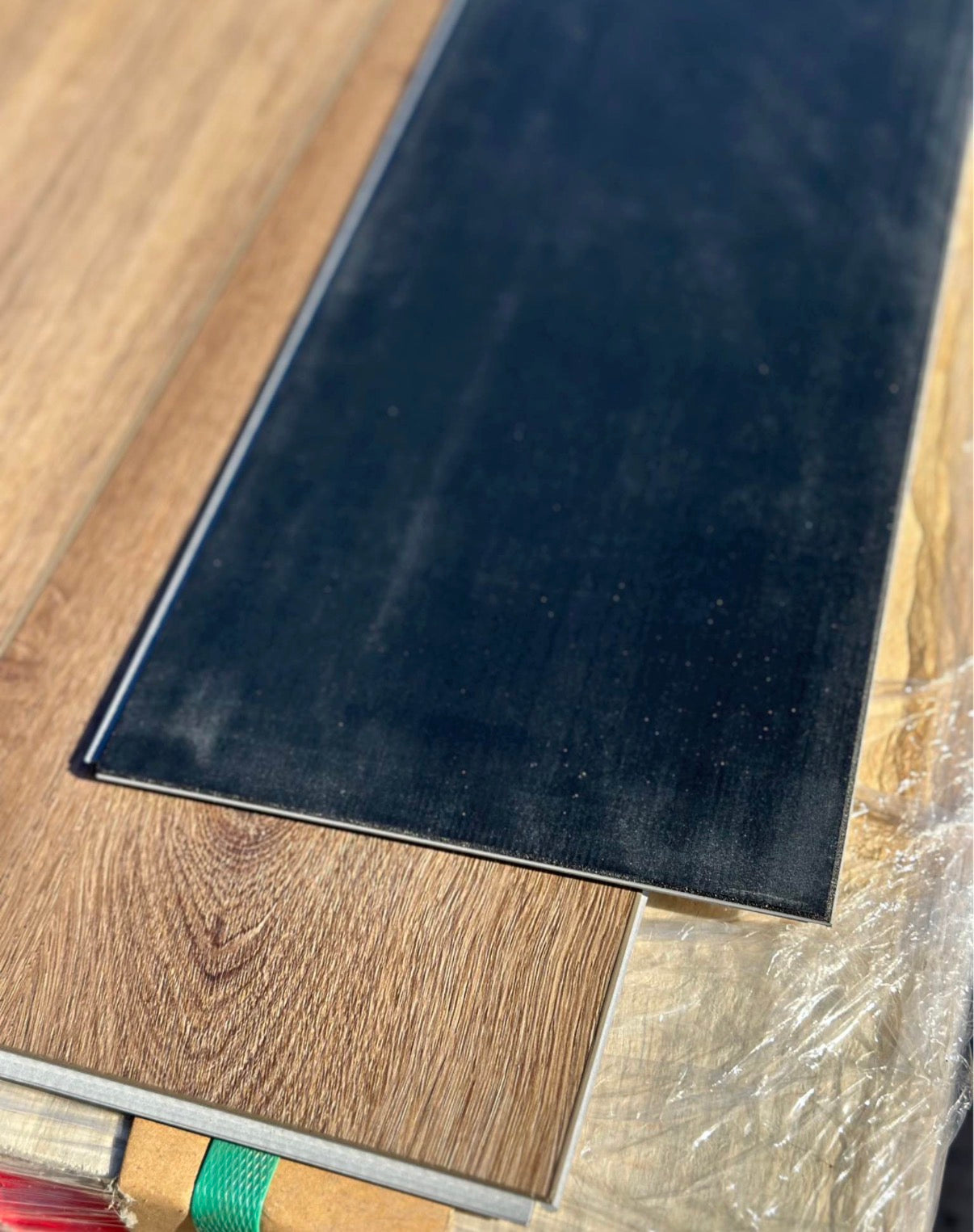 (ONLY PICK UP) Stonebridge WaterProof Scratch Resistant Luxury Vinyl Plank Flooring 5.5MM 20Mil Wear layer