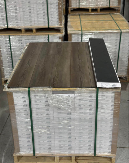 “ONLY PICK UP”SHAW Ripped Pine Waterproof Luxury Vinyl Flooring 5.5 20Mil Wearlayer Clicklock 7” x 48”